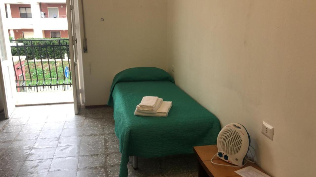Castellaneta Short Term -Low Cost Екстер'єр фото